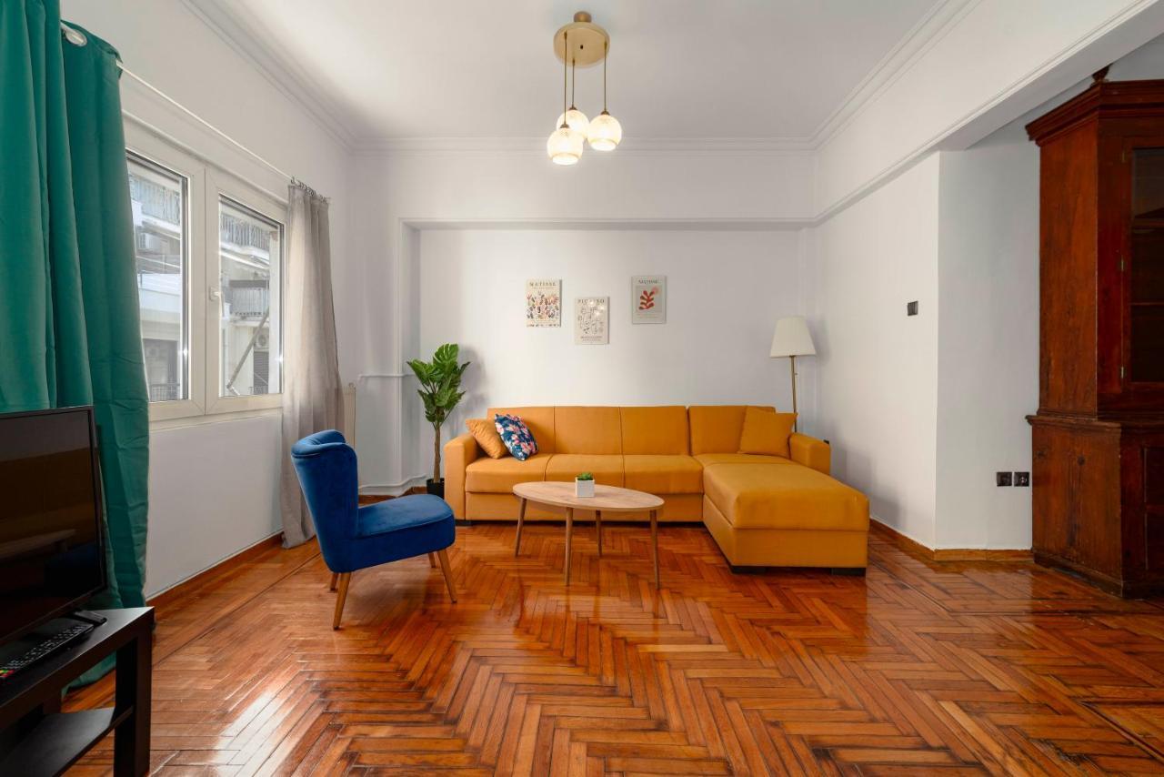 Spacious 2Bd Apartment Next To Athens Archeological Museum Exterior photo